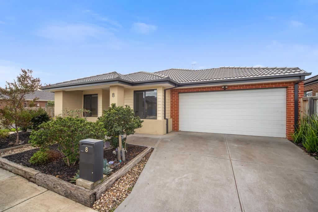 8 DUBLIN ST, TARNEIT, VIC 3029
