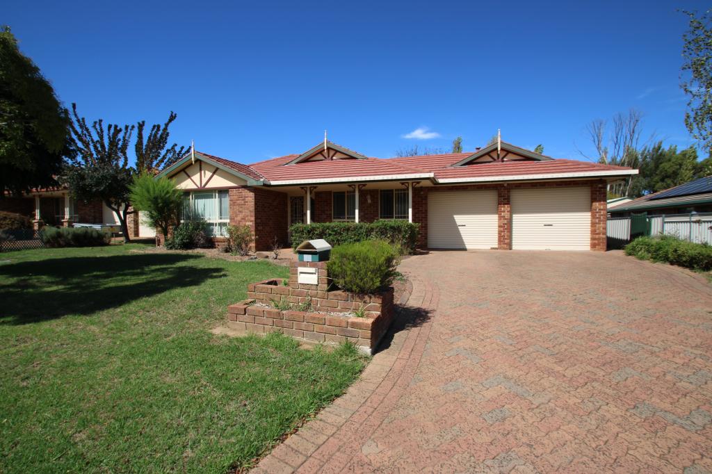 88 Turner Cres, Orange, NSW 2800