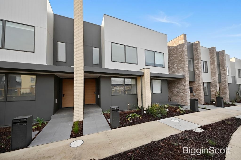 8 Hickory Way, Wantirna, VIC 3152
