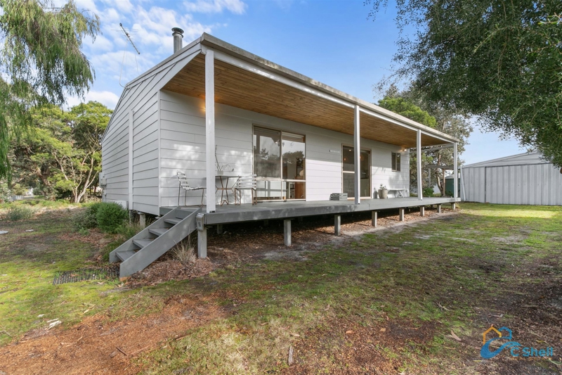 16 ROBIN ST, LOCH SPORT, VIC 3851