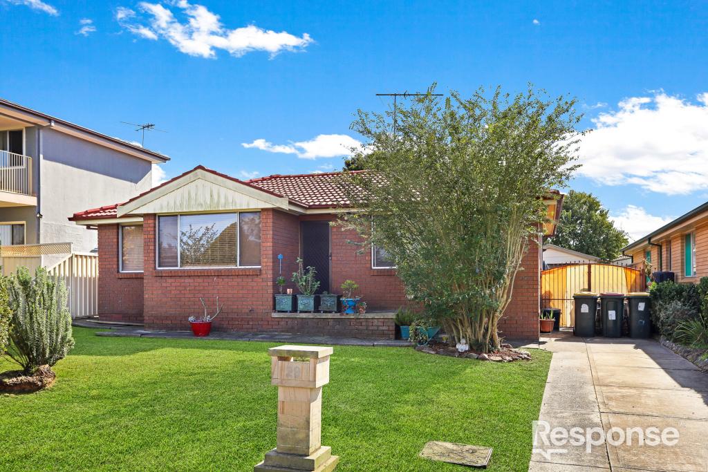 29 Malone Cres, Dean Park, NSW 2761