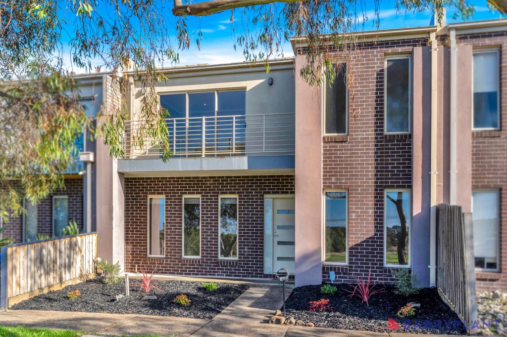 27 Cottage Bvd, Epping, VIC 3076