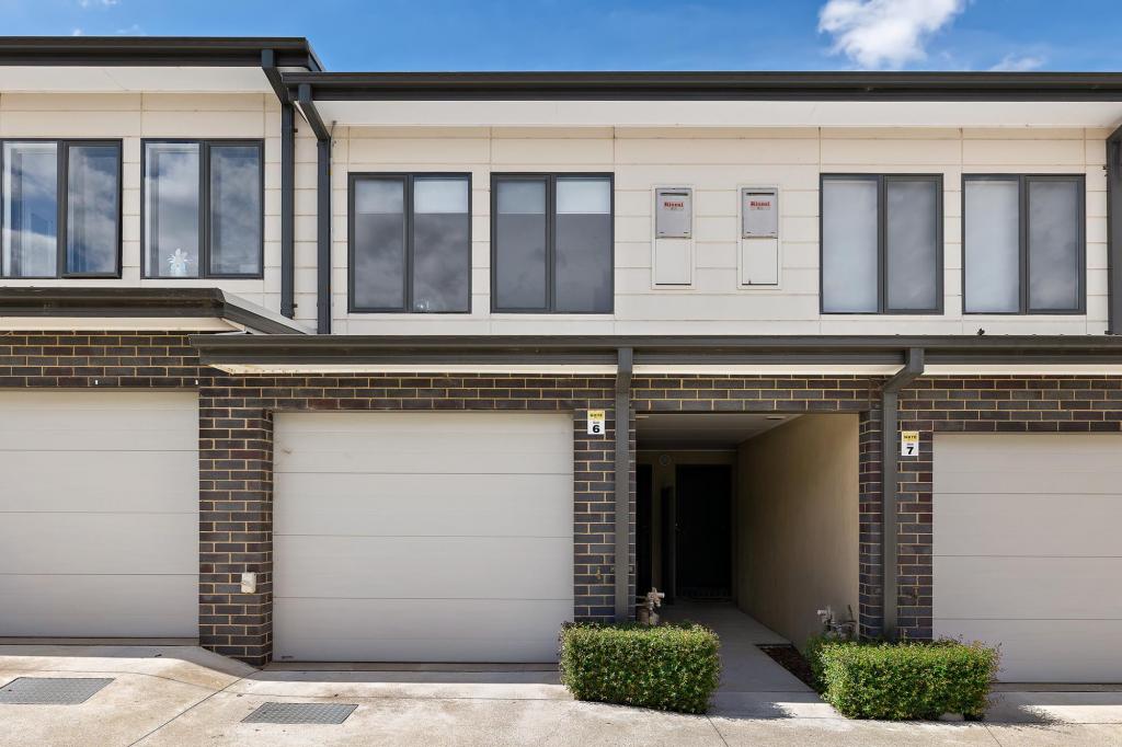 6/12 Dulcie Holland Cres, Moncrieff, ACT 2914