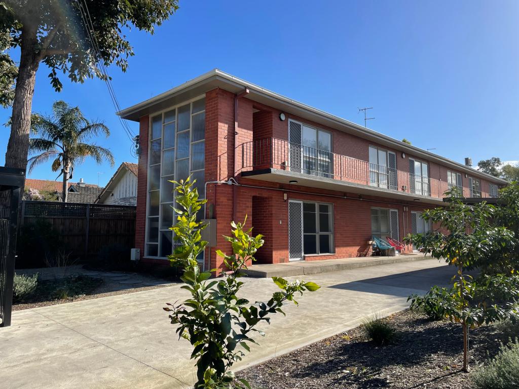 2/58 Trevelyan St, Elsternwick, VIC 3185