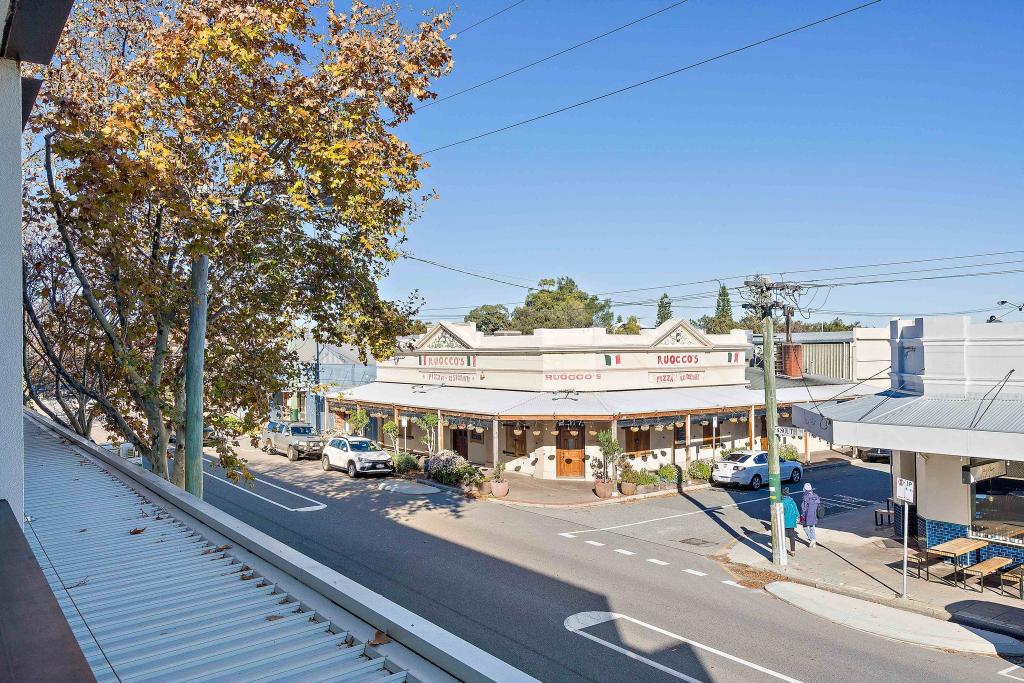 1/1a Charles St, South Fremantle, WA 6162