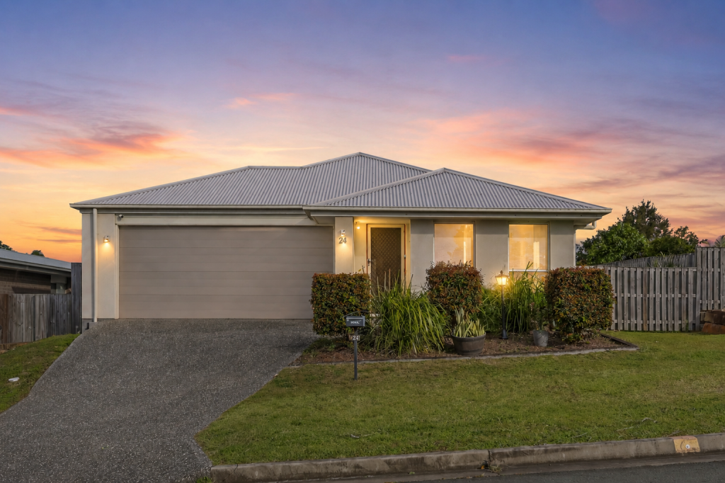 24 WOODROSE CCT, PIMPAMA, QLD 4209