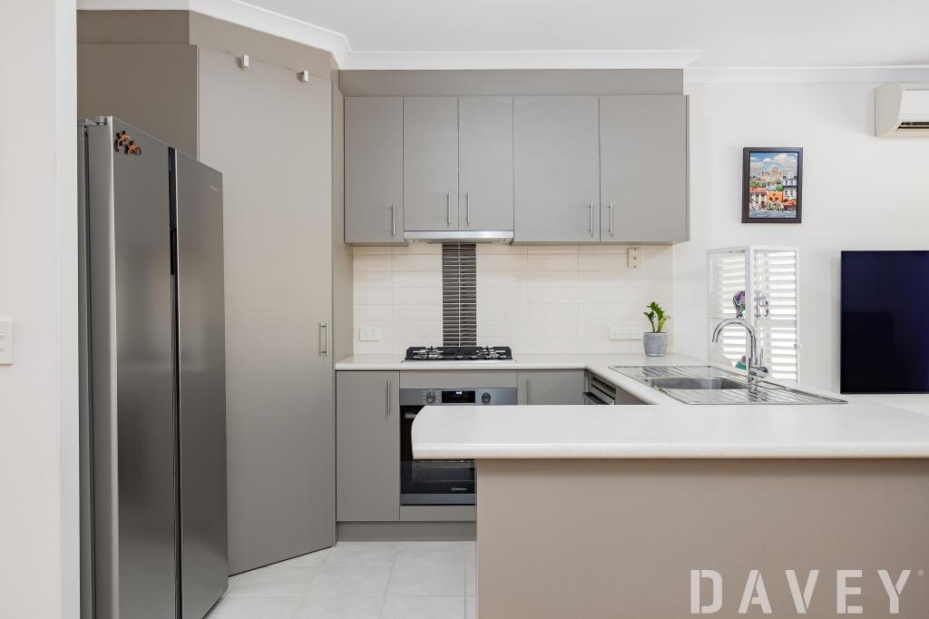 33B BORONIA ST, INNALOO, WA 6018