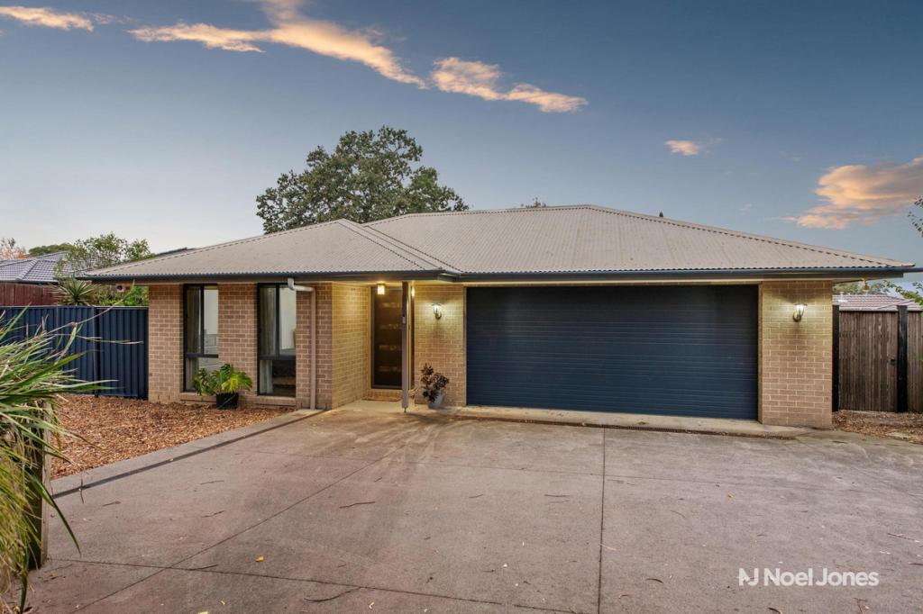 16a Humber Rd, Croydon North, VIC 3136