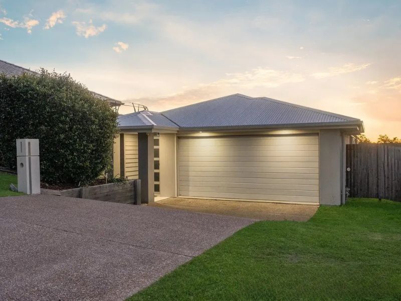 5 Hayman St, Springfield Lakes, QLD 4300