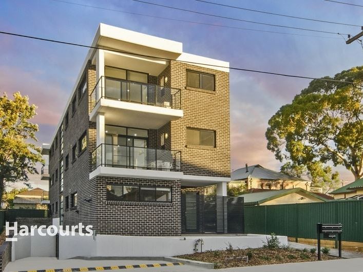 2/1 Dixon St, Parramatta, NSW 2150