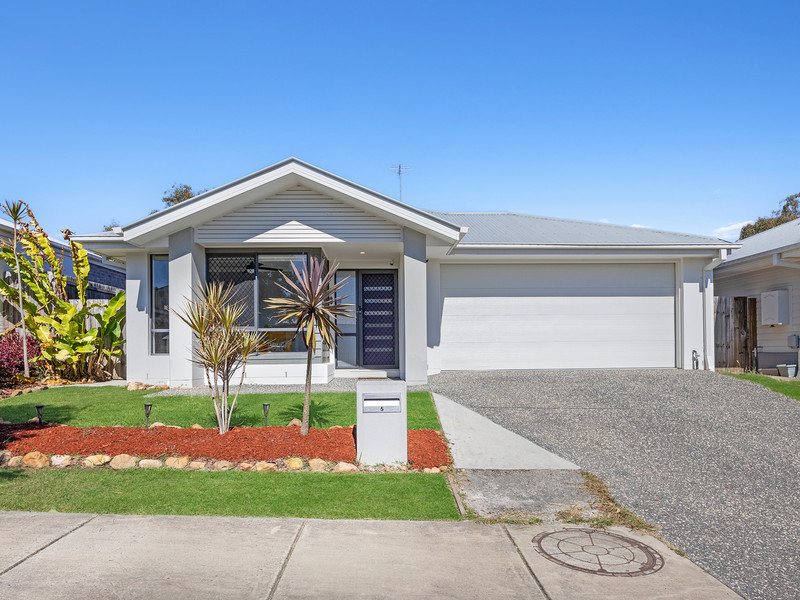 5 Primrose Cres, Redbank Plains, QLD 4301