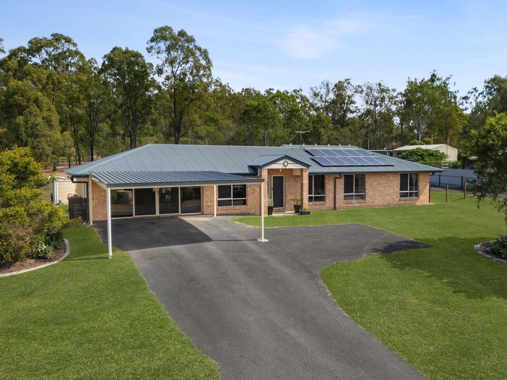 31 Stephenson Cres, Kensington Grove, QLD 4341