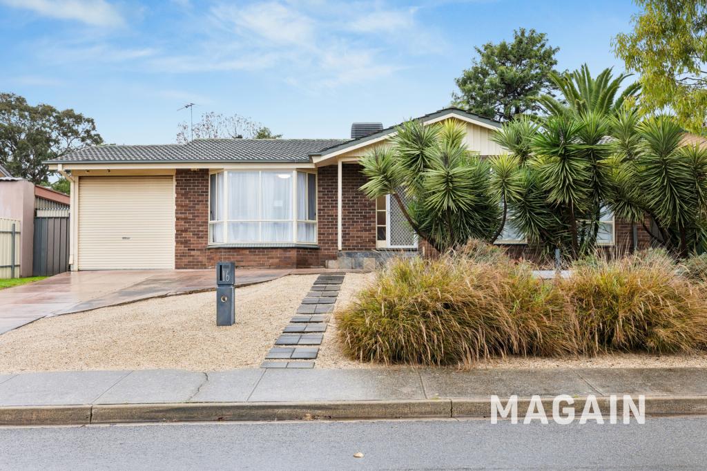 16 Abbott Ave, Morphett Vale, SA 5162