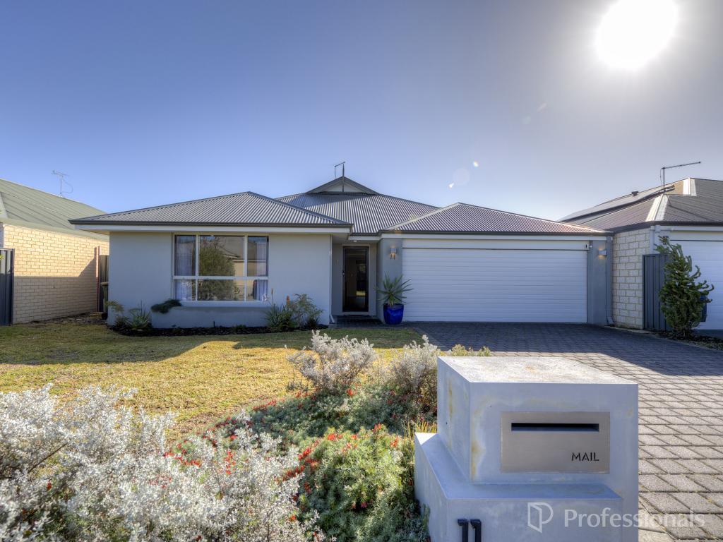 11 Laylock Ave, Aveley, WA 6069