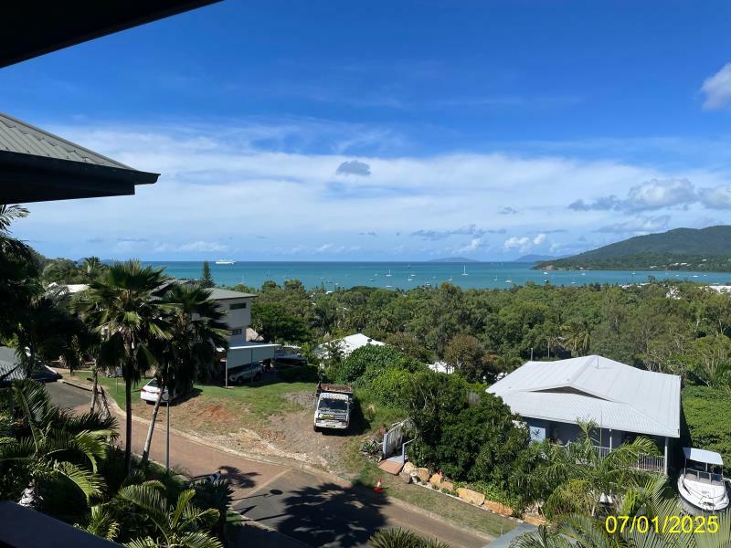 24 Nara Ave, Airlie Beach, QLD 4802