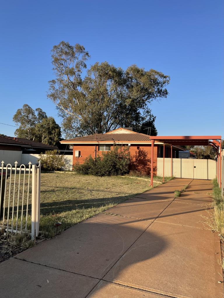 23 Talmalmo Pl, South Kalgoorlie, WA 6430