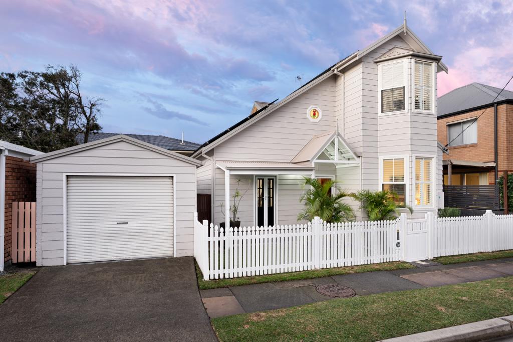 10 Robert St, Merewether, NSW 2291