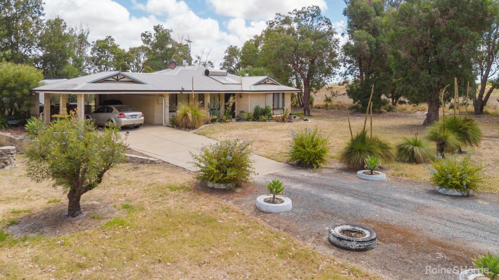 33 Thomas St, Pinjarra, WA 6208