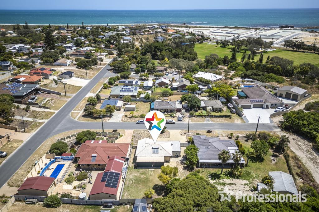 3 CANDLER WAY, TWO ROCKS, WA 6037