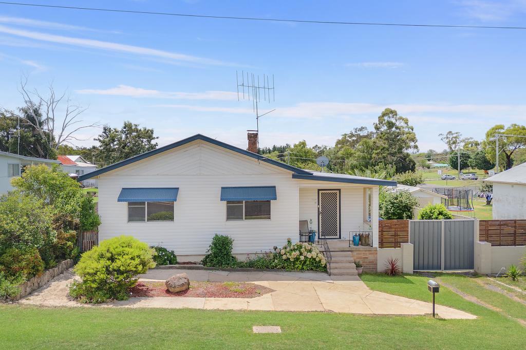 13 Dangar St, Kandos, NSW 2848