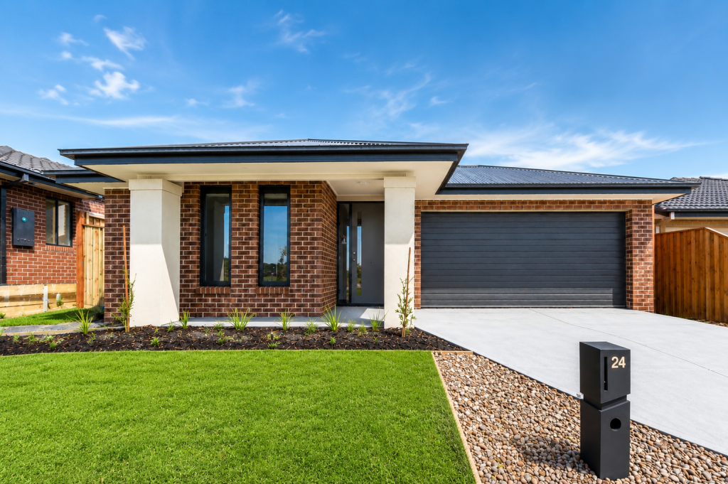 24 Munster Rd, Donnybrook, VIC 3064