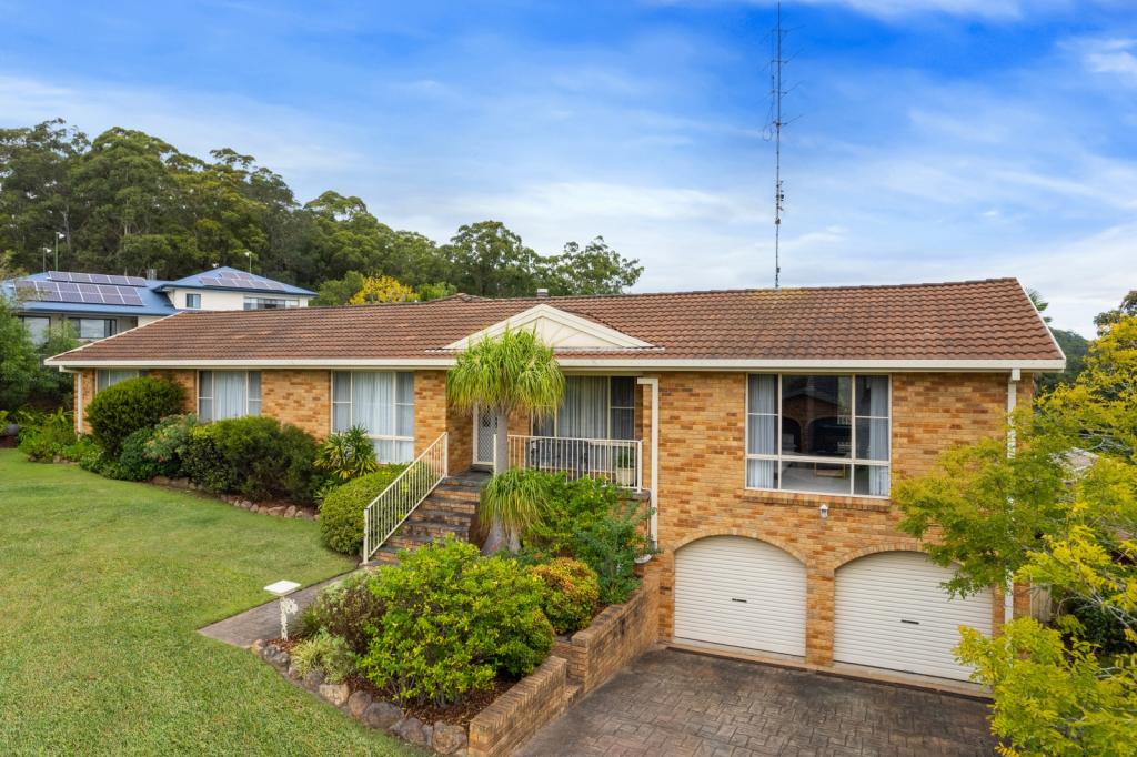 6 Narelle Cl, Lisarow, NSW 2250