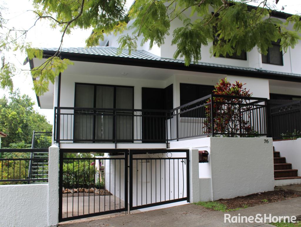 76 Warren St, St Lucia, QLD 4067