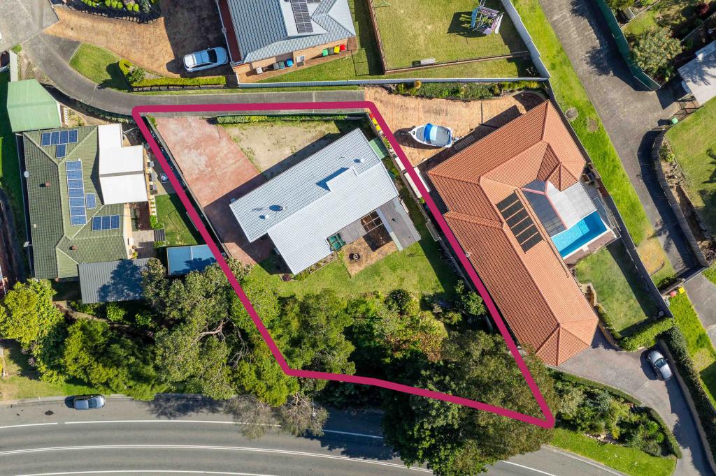 64 Coachwood Dr, Cordeaux Heights, NSW 2526