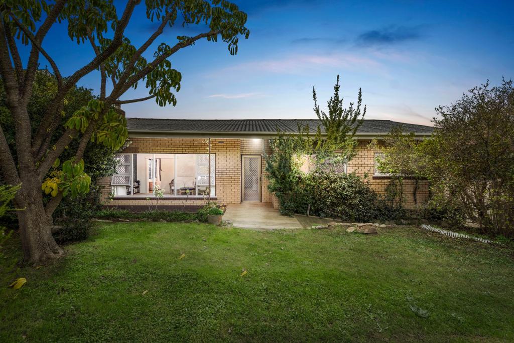 12 Grand View Dr, Seacombe Heights, SA 5047