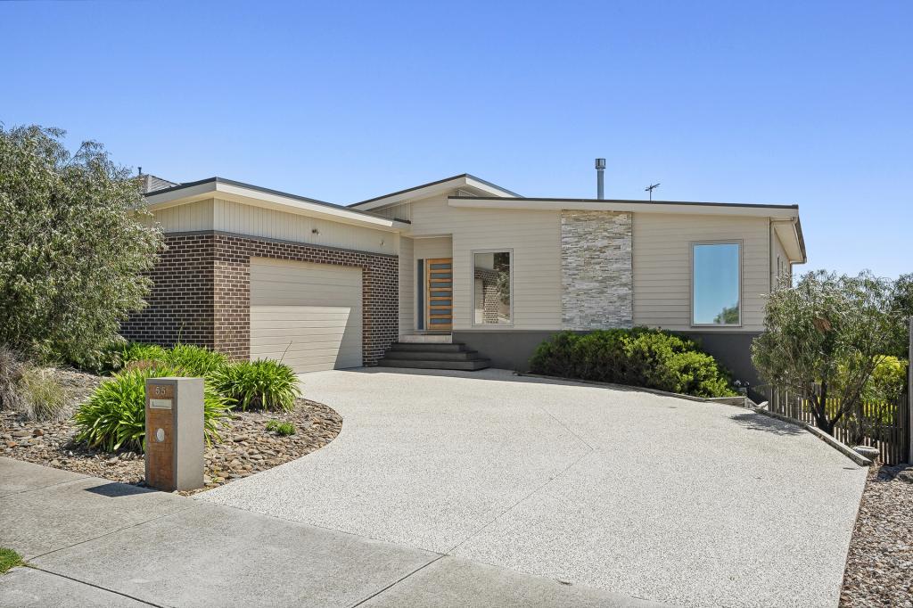 55 Stoneleigh Cres, Highton, VIC 3216