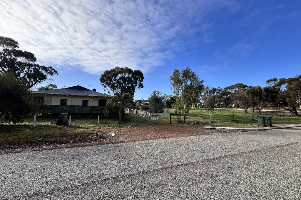 16 Poincaire St, Bolgart, WA 6568