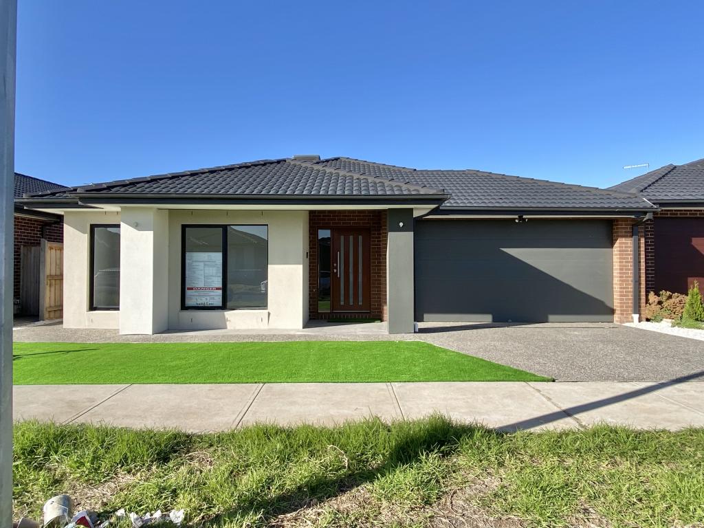 4 KALLANG RD, WYNDHAM VALE, VIC 3024