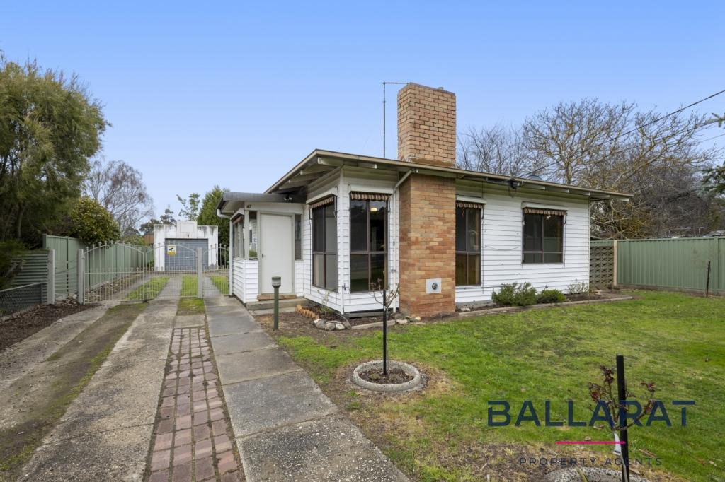 47 Birdwood Ave, Sebastopol, VIC 3356