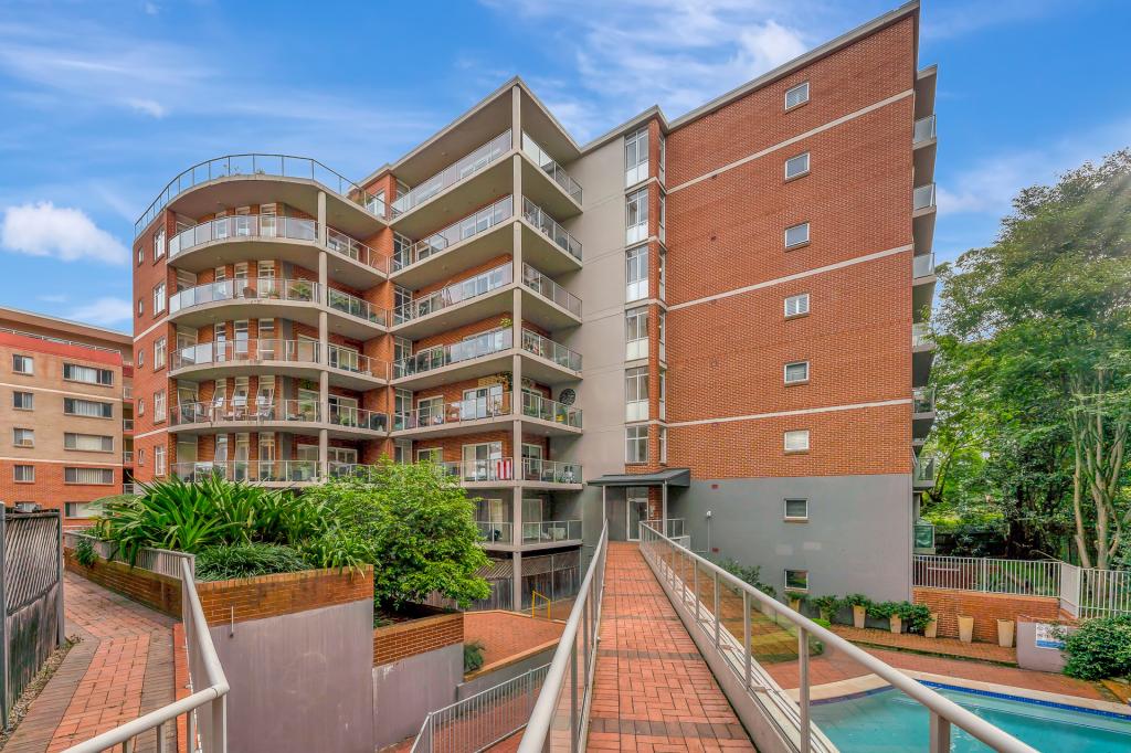 76/14-18 College Cres, Hornsby, NSW 2077