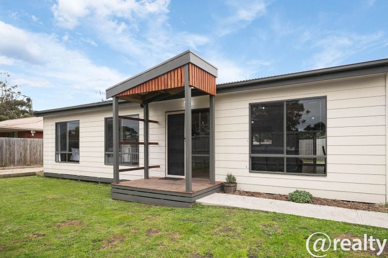 2 Greenwich Gra, Coronet Bay, VIC 3984