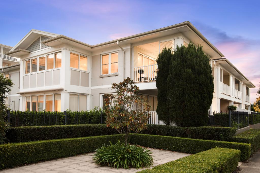 21/6-8 Woodlands Ave, Breakfast Point, NSW 2137