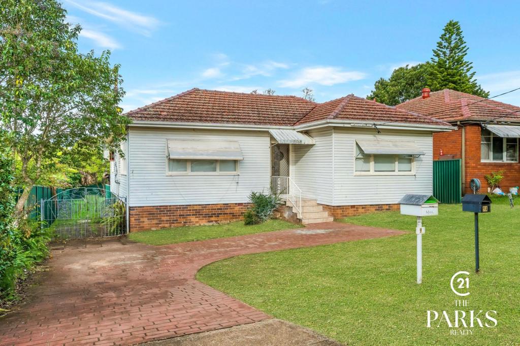 9 Francine St, Seven Hills, NSW 2147