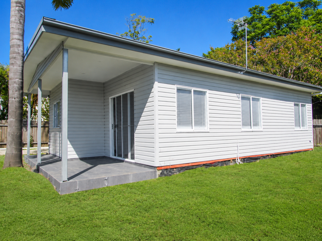 64a Bulli Rd, Toongabbie, NSW 2146