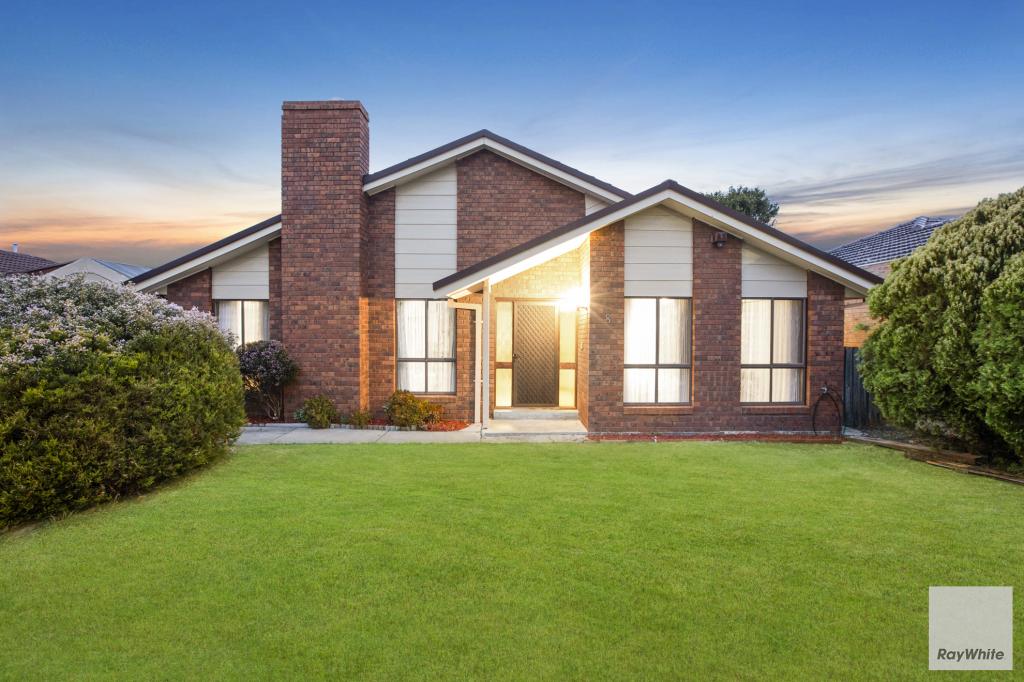 18 Morris Dr, Keilor Downs, VIC 3038