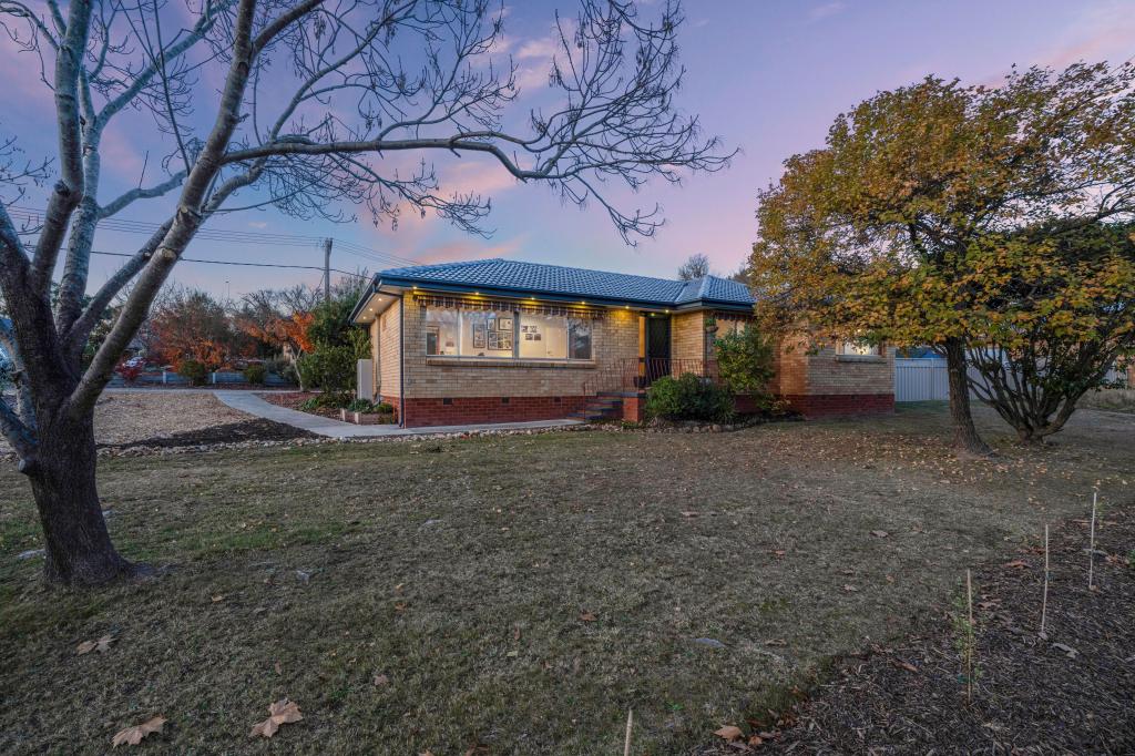 2 Wassell Pl, Macgregor, ACT 2615