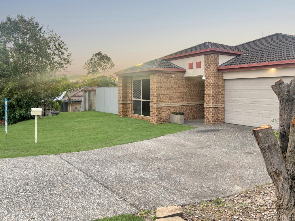 45 Feathertop Cres, Pacific Pines, QLD 4211