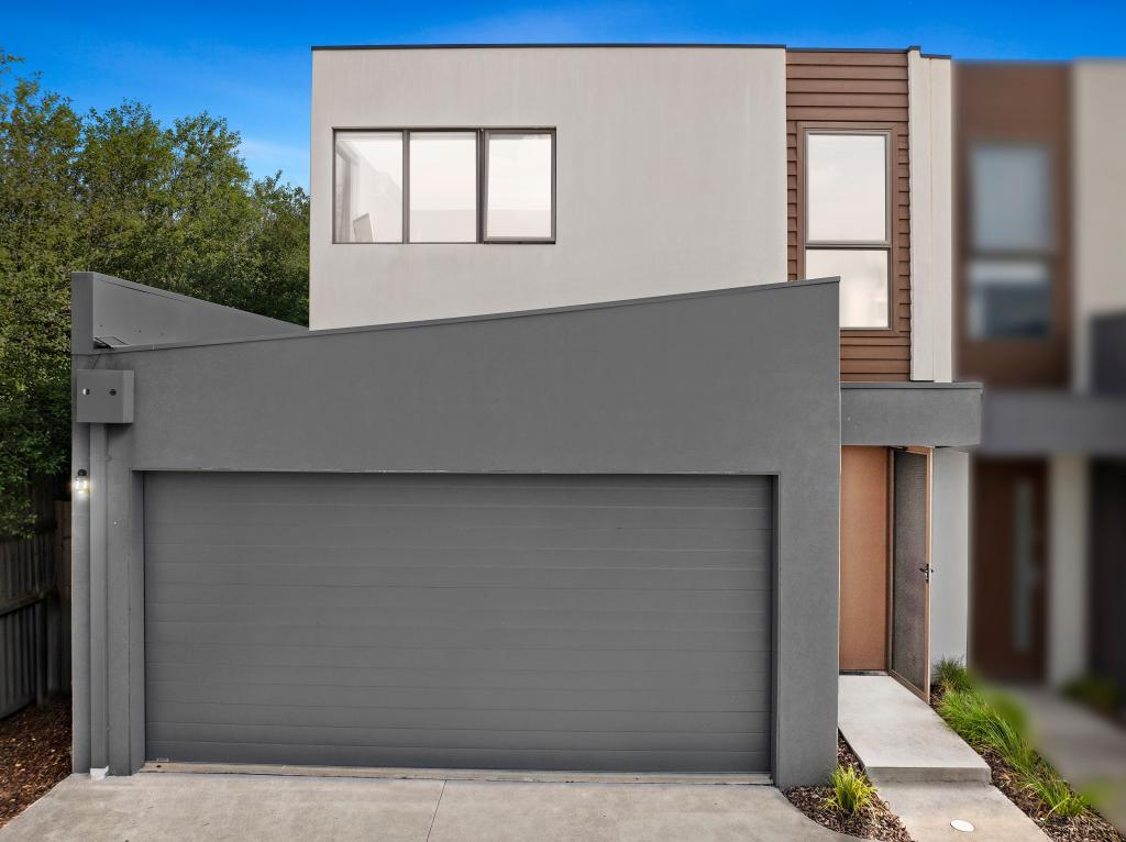 8/6 SOMMERVILLE AVE, MERNDA, VIC 3754