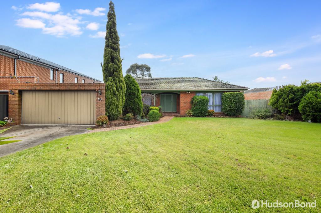 13 Sandowen Ave, Burwood East, VIC 3151