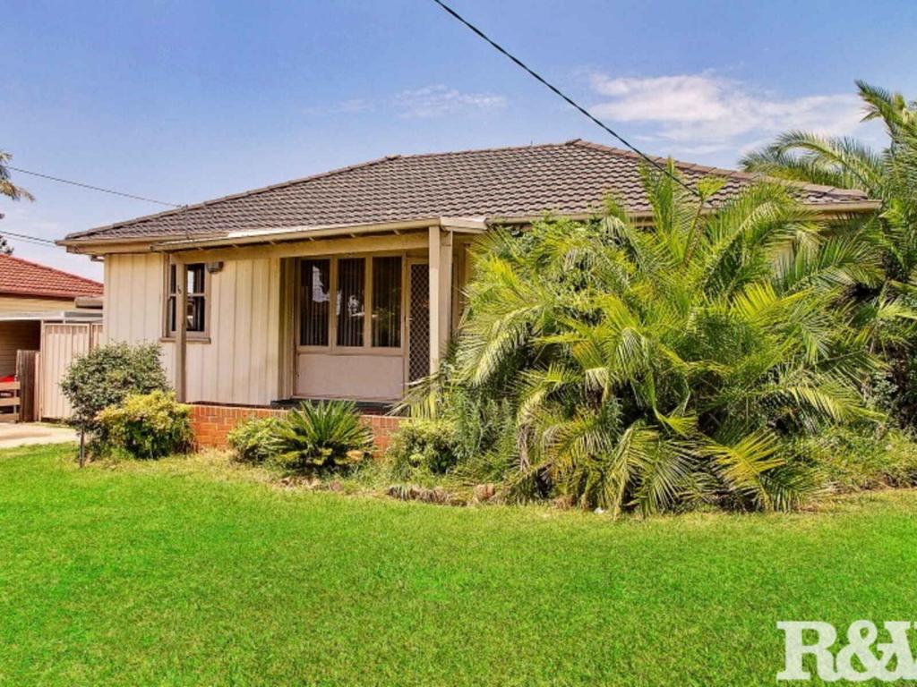 76 HELENA AVE, EMERTON, NSW 2770