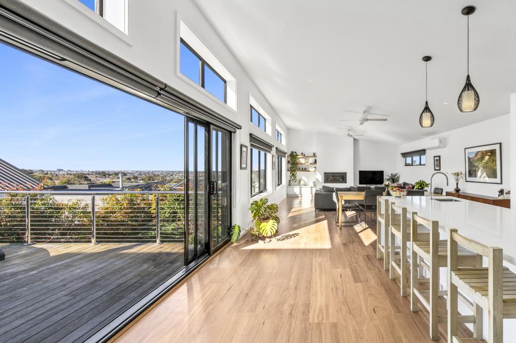 33 Lapin Gr, Wandana Heights, VIC 3216
