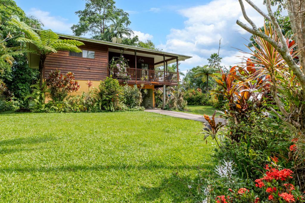 7 Coral Sea Dr, Mossman Gorge, QLD 4873