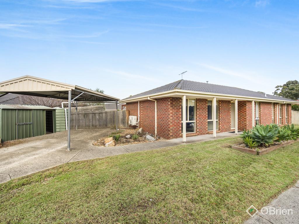 3 Darvell Ct, Pakenham, VIC 3810