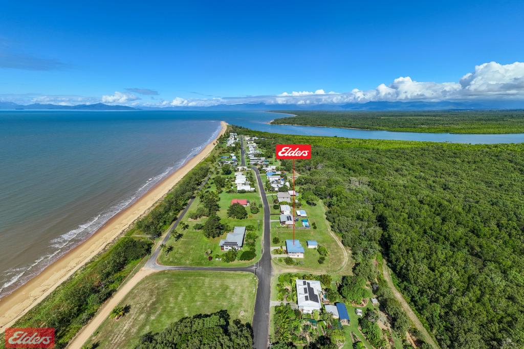 65 Taylor St, Tully Heads, QLD 4854