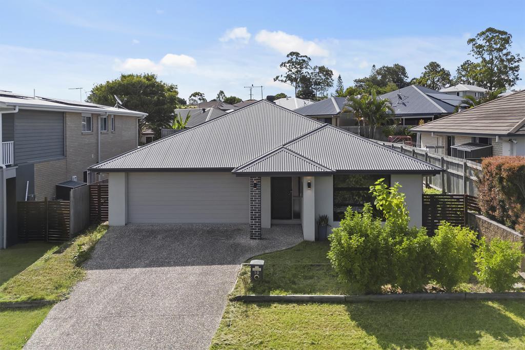 10 ROWALLAN ST, WARNER, QLD 4500