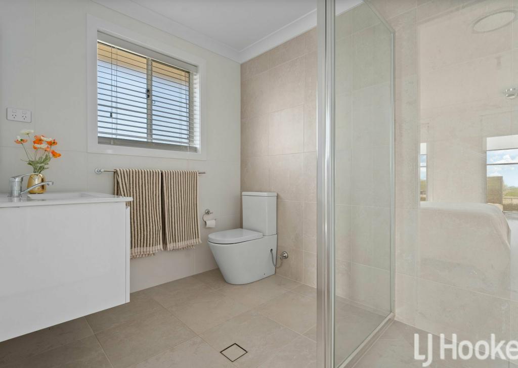 15 Gregory St, Kelso, NSW 2795